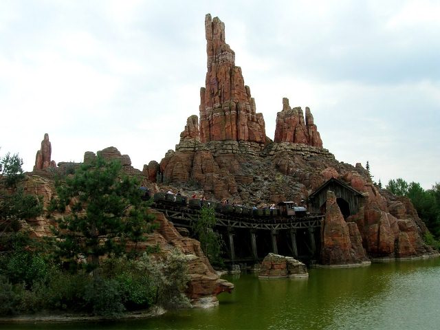 Big-Thunder-Mountain-Train